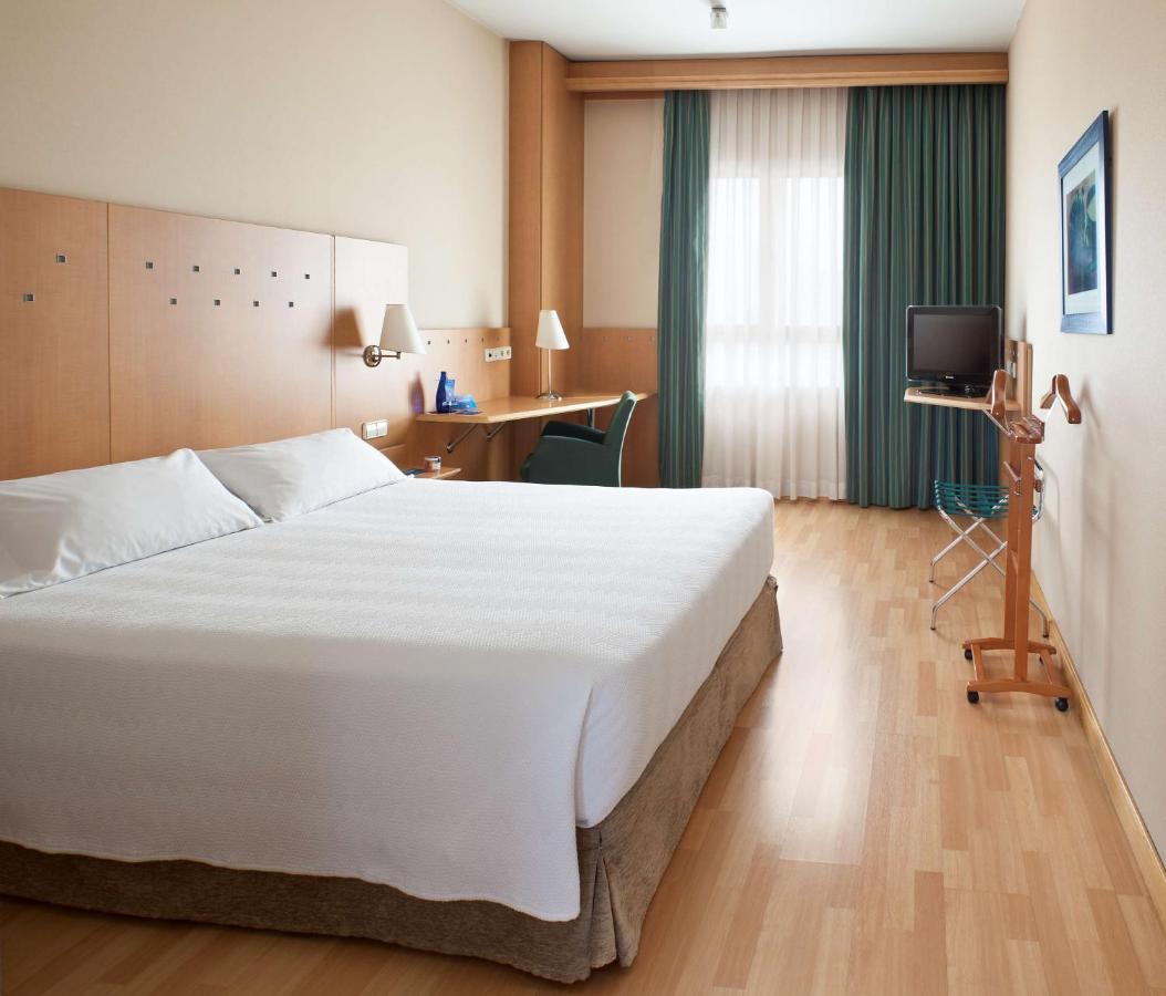 Crisol Leganes Hotel Exterior photo