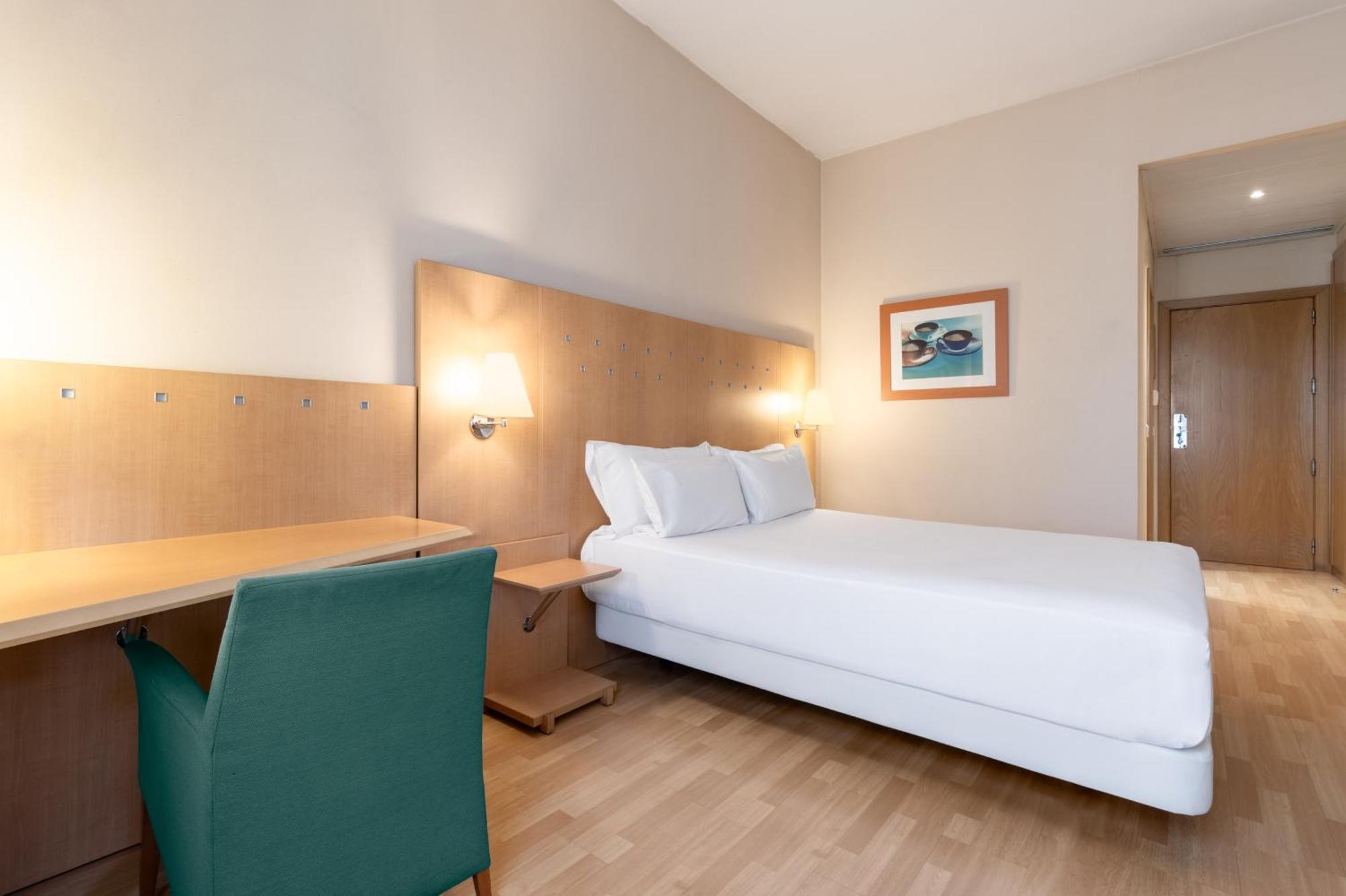 Crisol Leganes Hotel Exterior photo